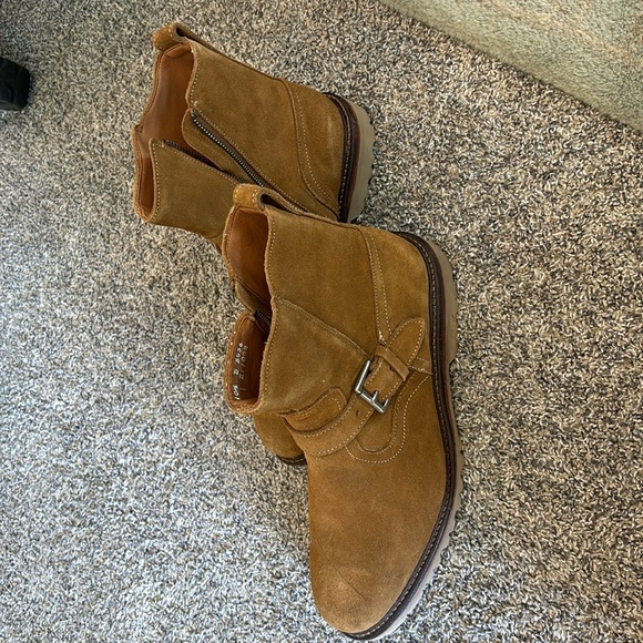 Allen Edmonds Other - Allen Edmonds Discovery Moto Boot with Buckle. Size 10 1/2. Used great condition